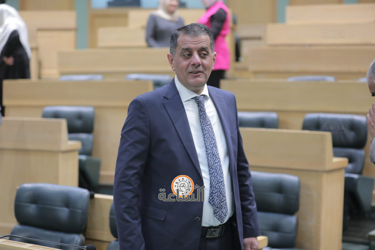 Madar Al-Saa Images 0.607377240248971