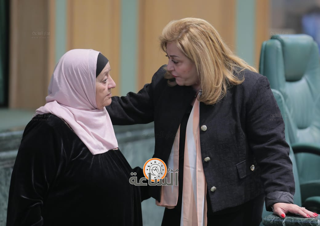 Madar Al-Saa Images 0.4758822342198403