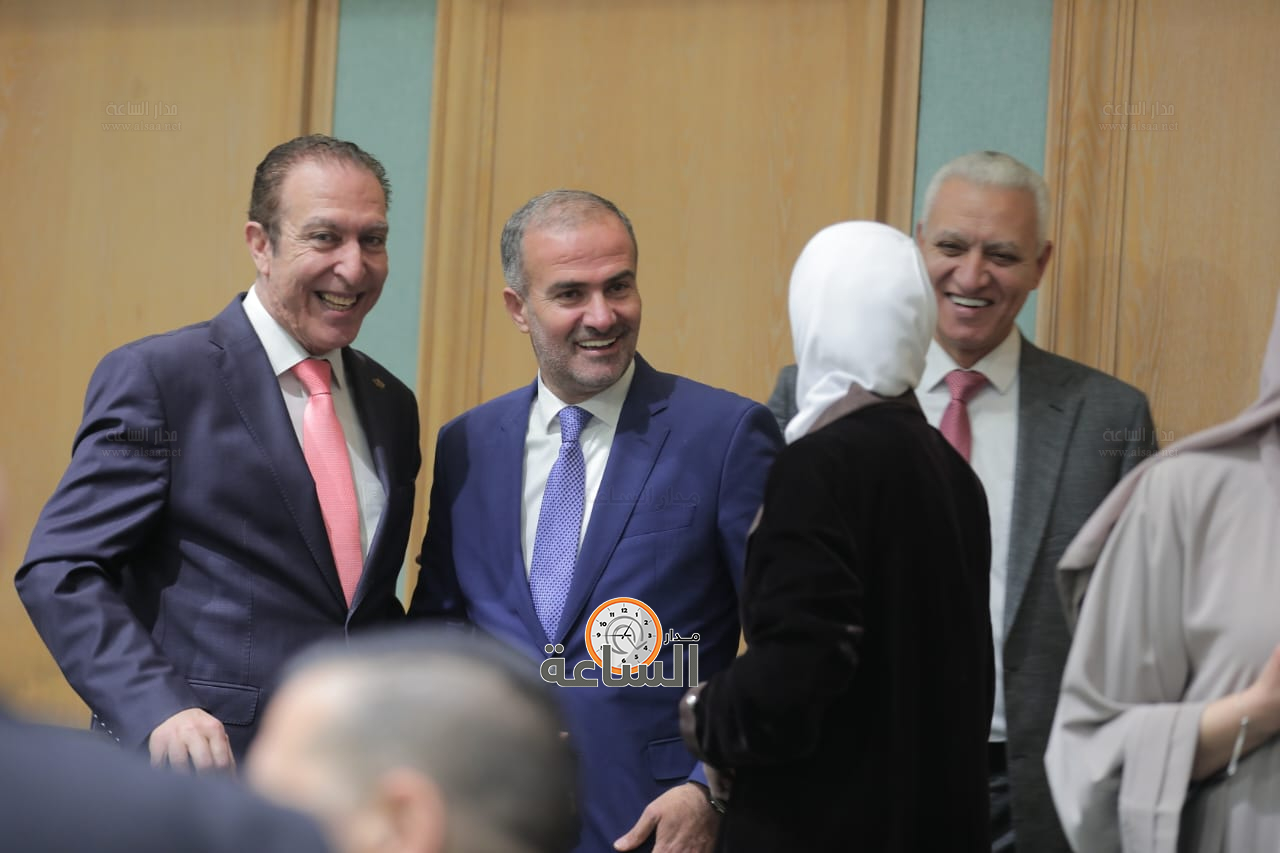 Madar Al-Saa Images 0.23065077290410163