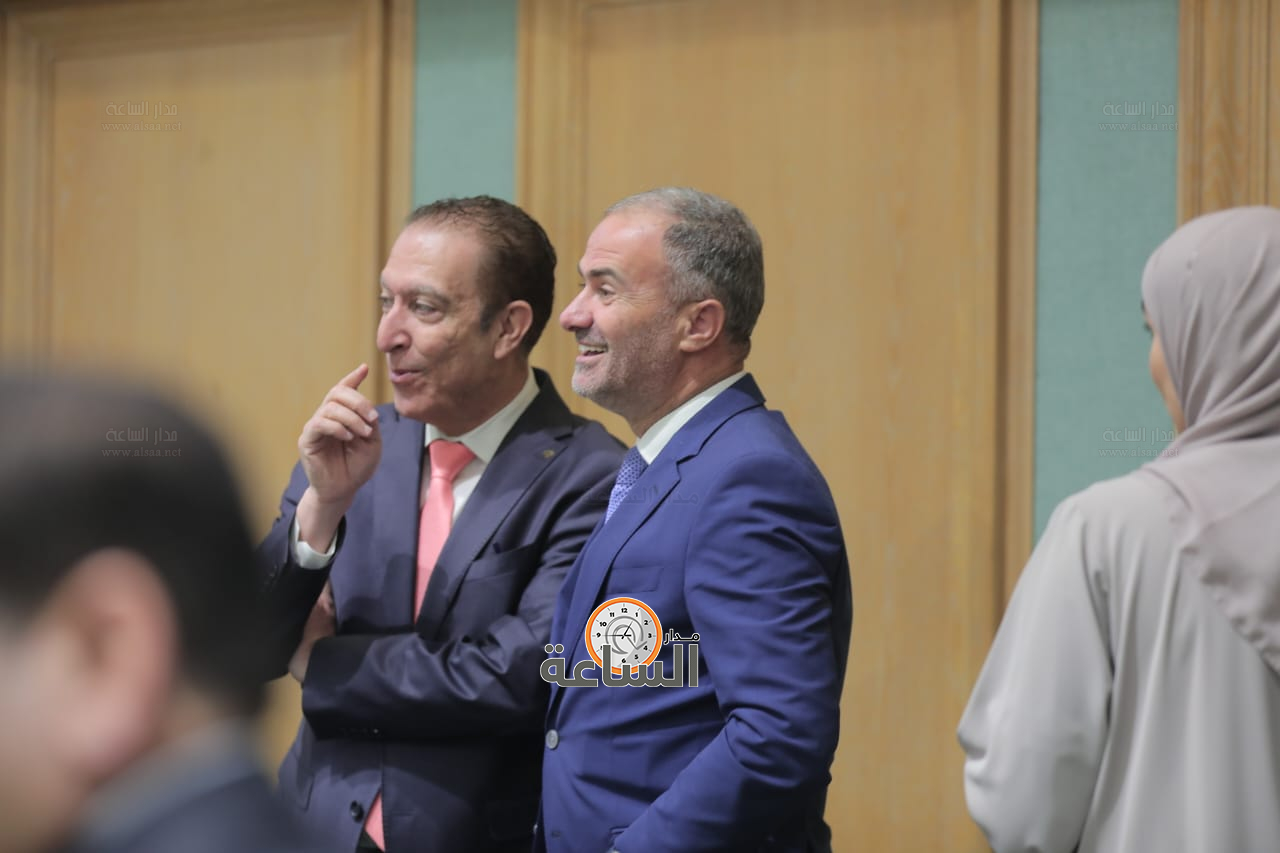 Madar Al-Saa Images 0.08722367572497047