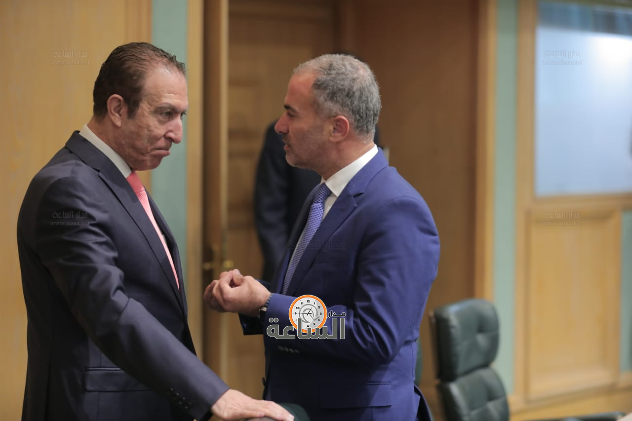 Madar Al-Saa Images 0.6213485594235988