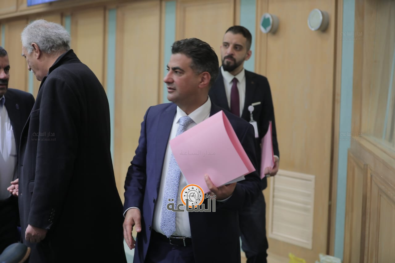 Madar Al-Saa Images 0.5600604654941266