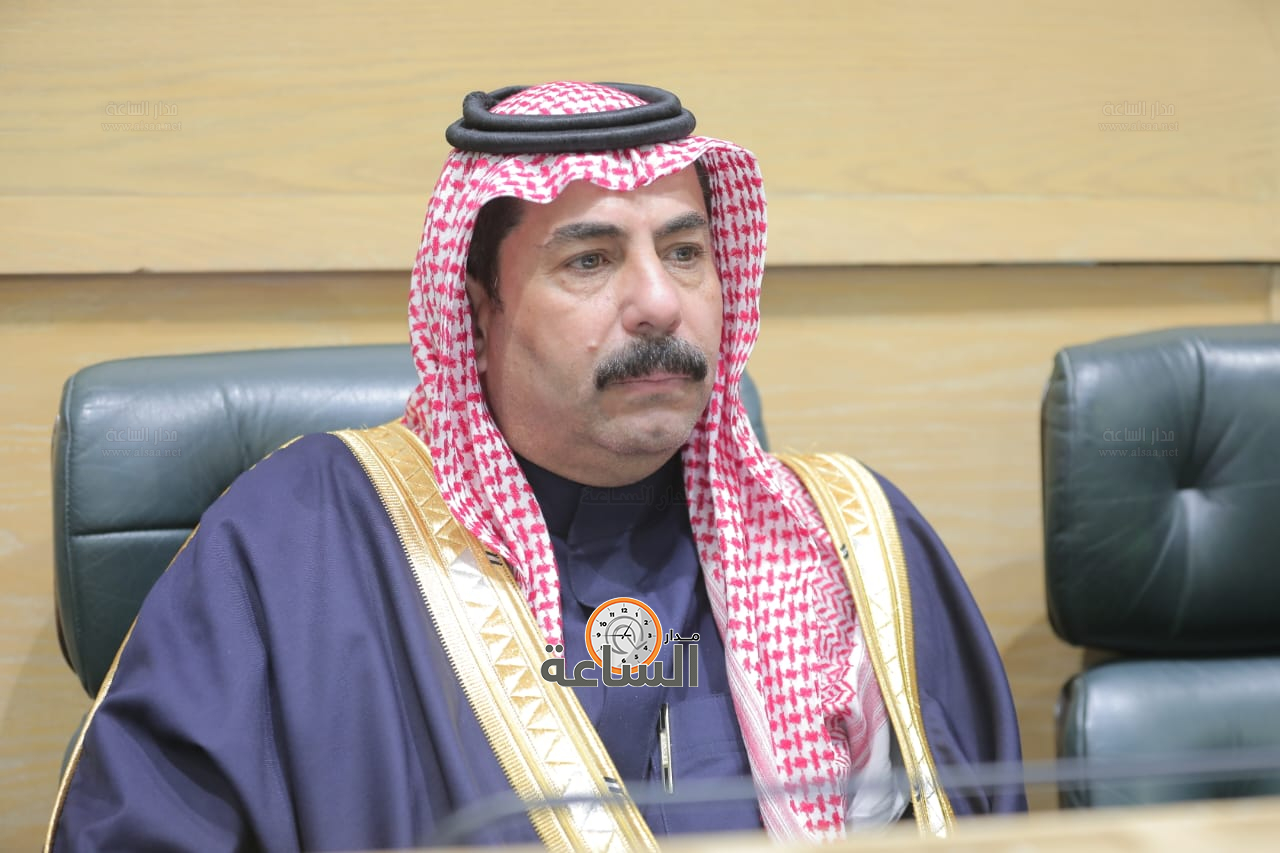 Madar Al-Saa Images 0.9439008377633877