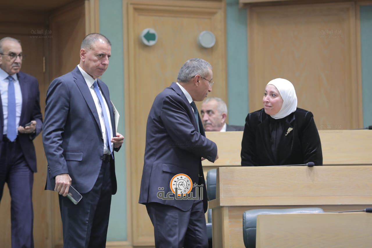 Madar Al-Saa Images 0.5861792302955358