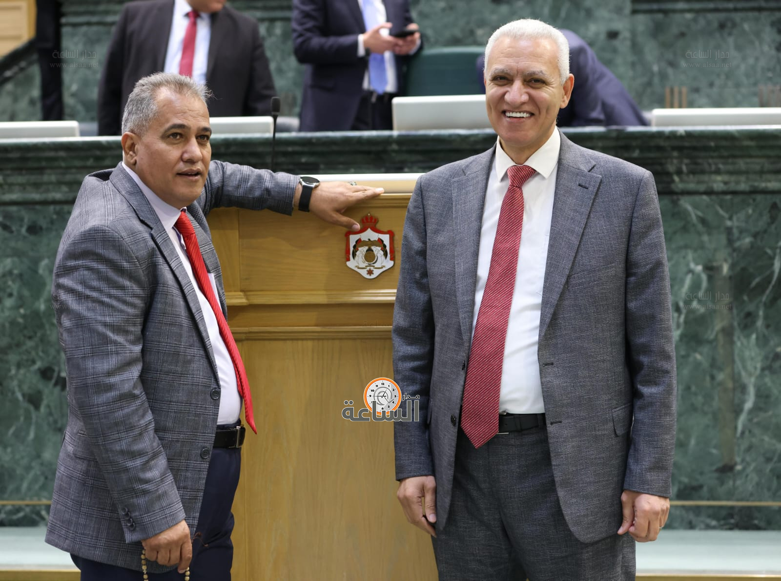 Madar Al-Saa Images 0.5339139969652673