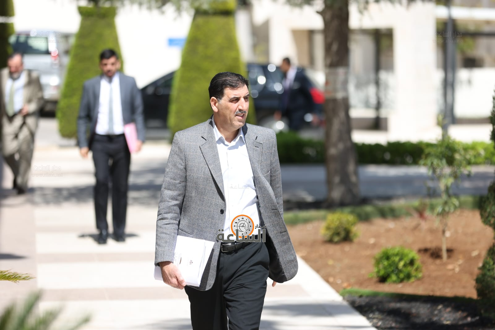 Madar Al-Saa Images 0.23216470863638827