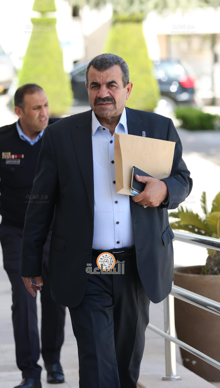 Madar Al-Saa Images 0.9224278861677746