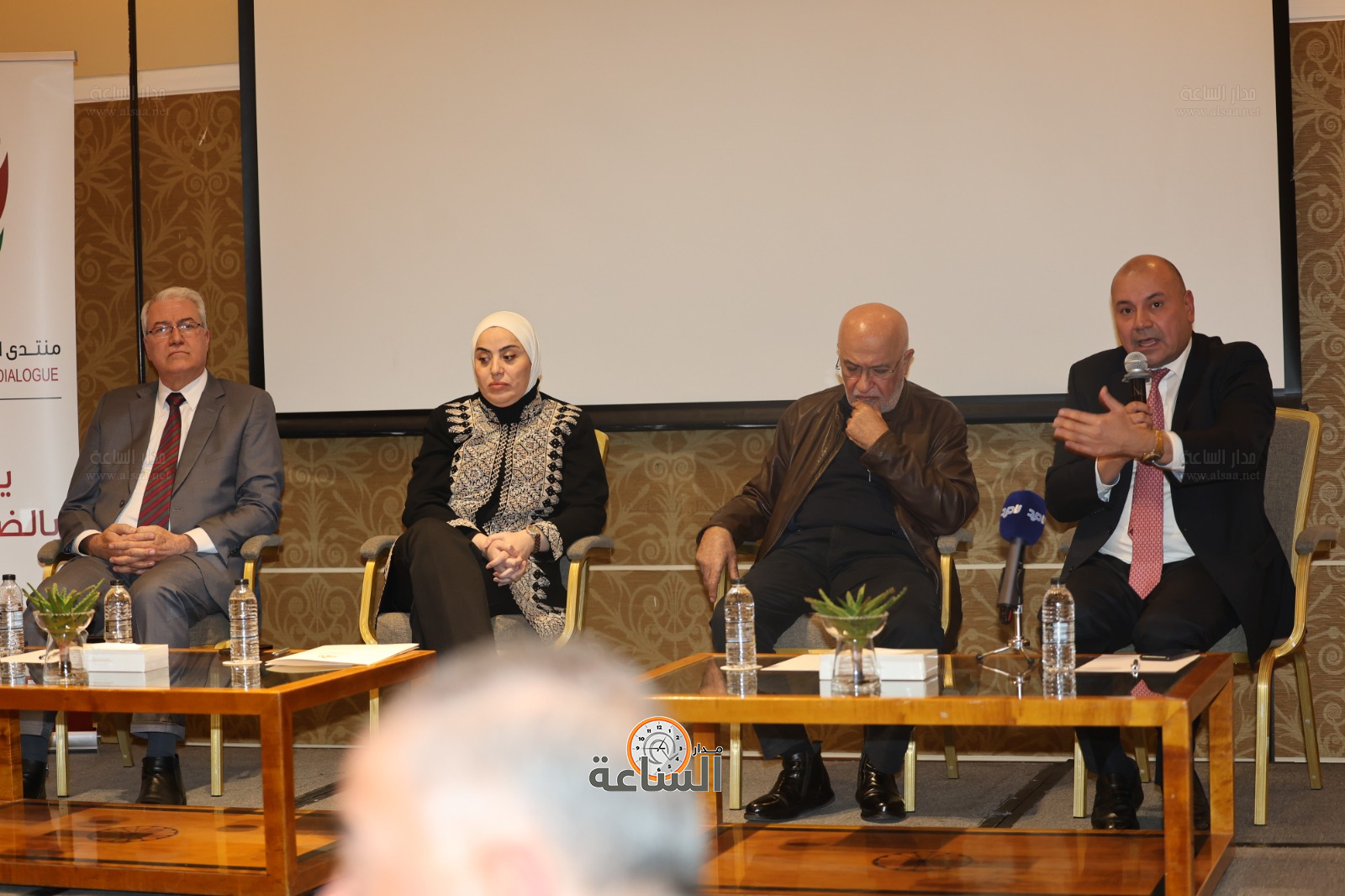 Madar Al-Saa Images 0.35249126819617715