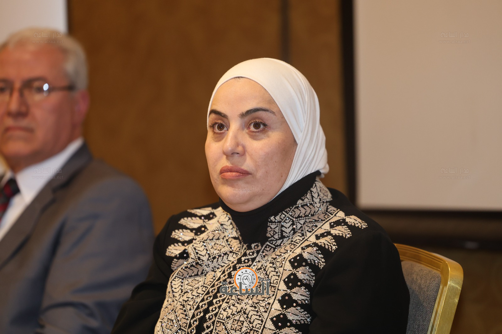 Madar Al-Saa Images 0.5434164227299181