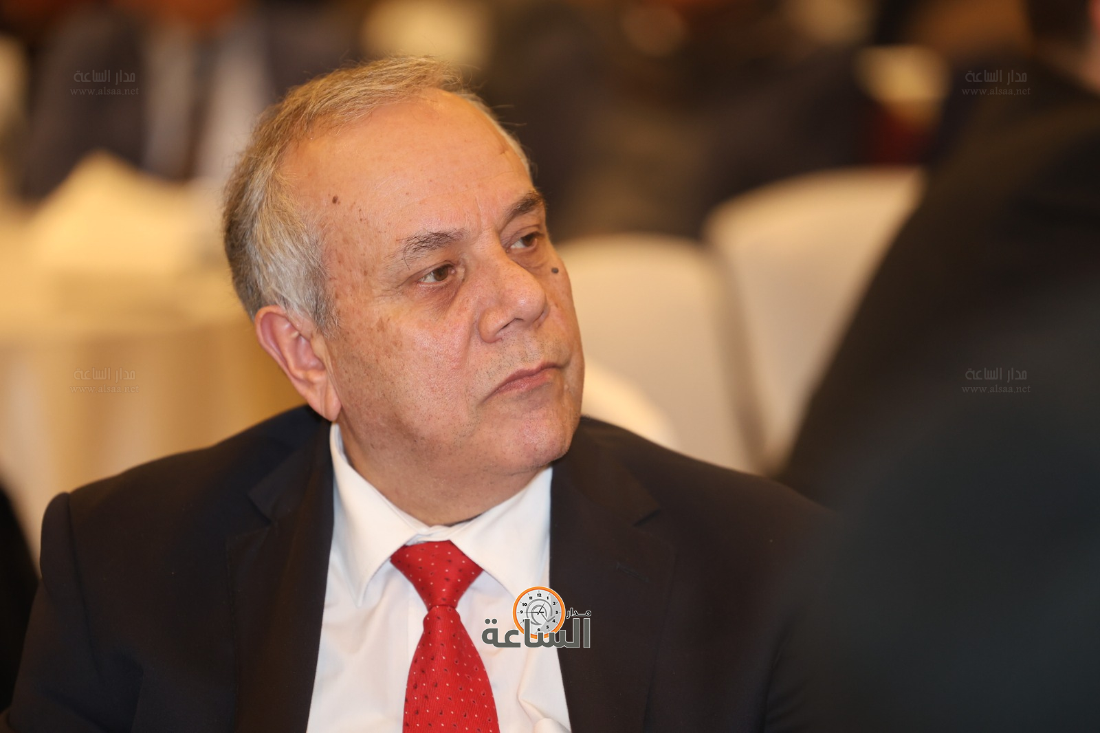 Madar Al-Saa Images 0.431468020338758