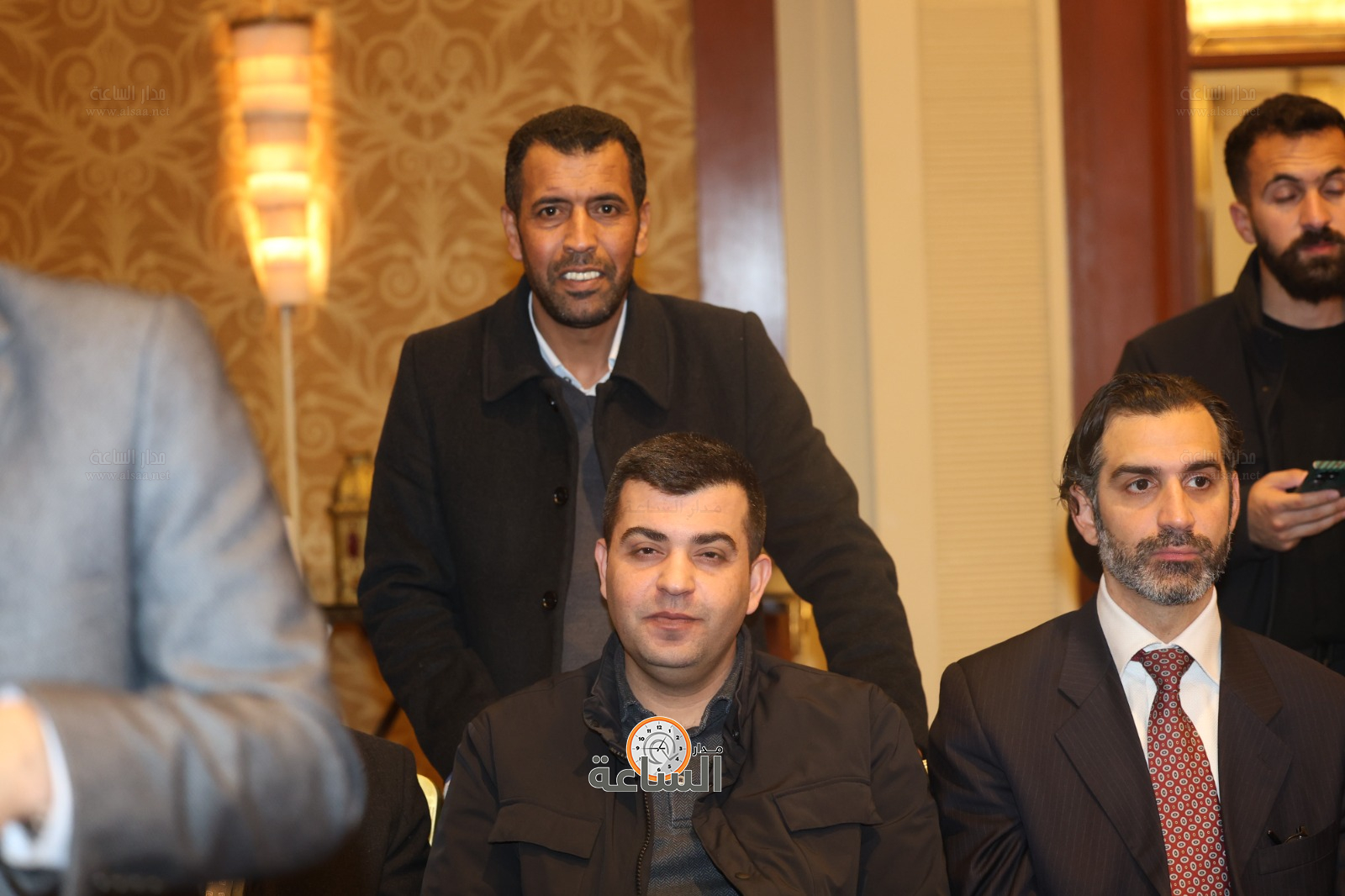 Madar Al-Saa Images 0.13692393387519397