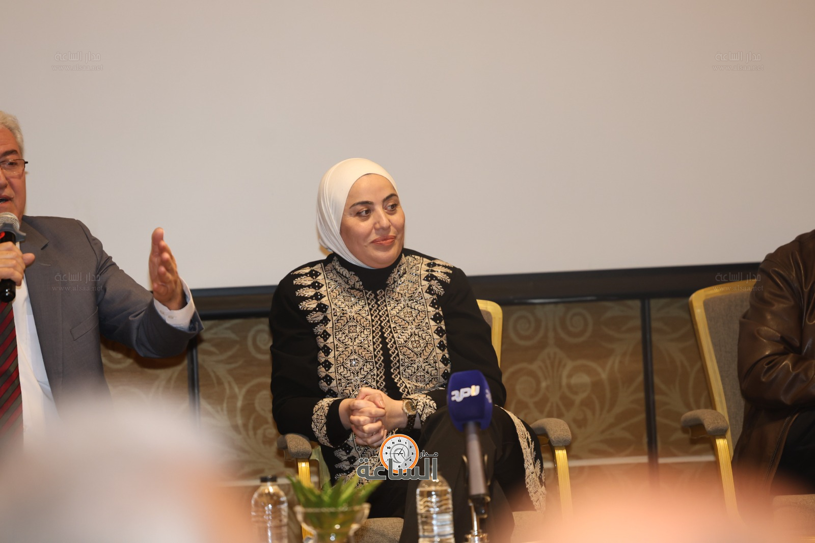 Madar Al-Saa Images 0.8314384239182819