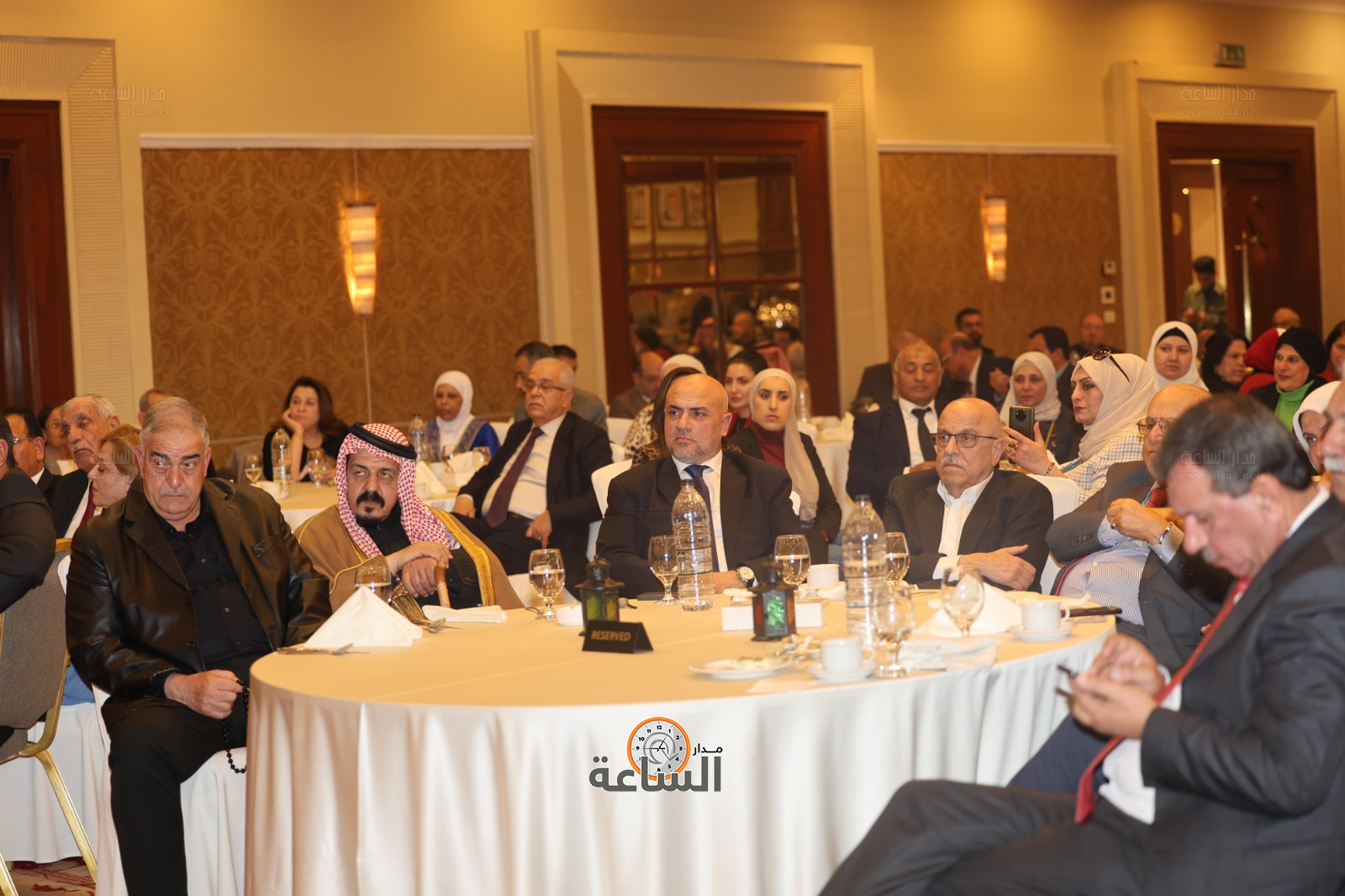 Madar Al-Saa Images 0.8463229202990499