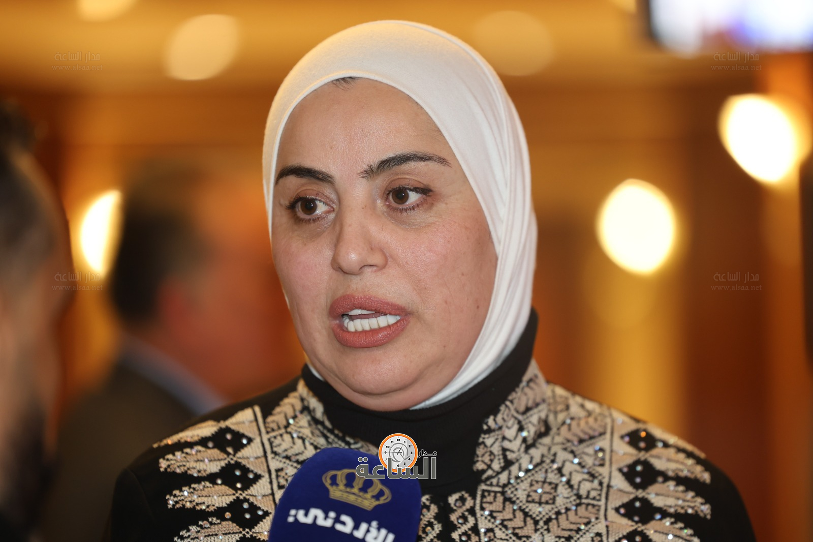 Madar Al-Saa Images 0.3576994169288883