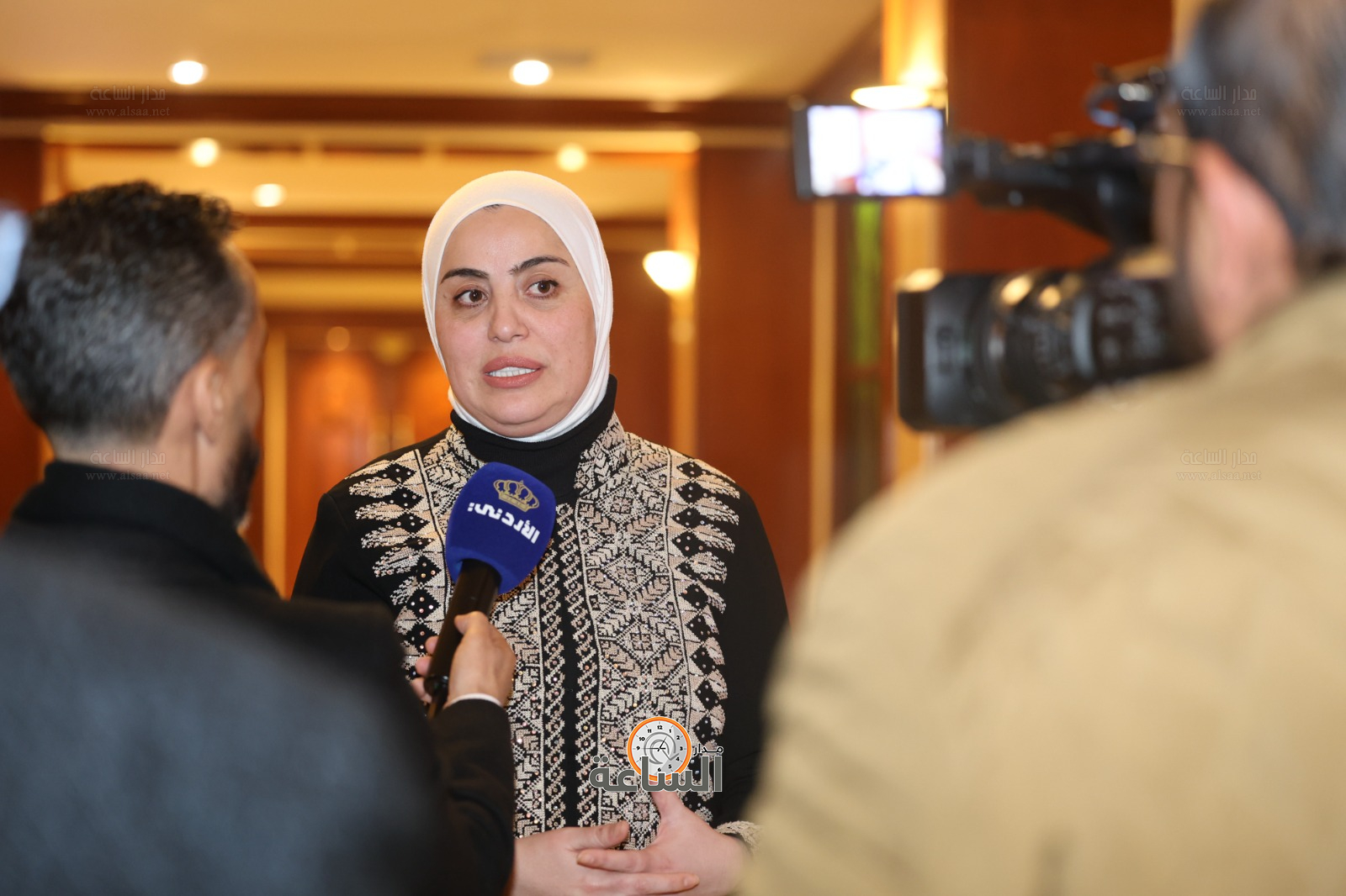 Madar Al-Saa Images 0.34608398948760777