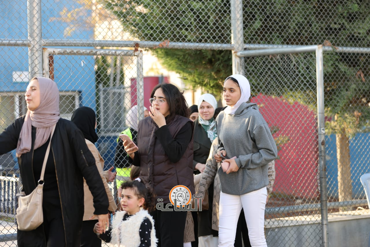 Madar Al-Saa Images 0.7650469097476276