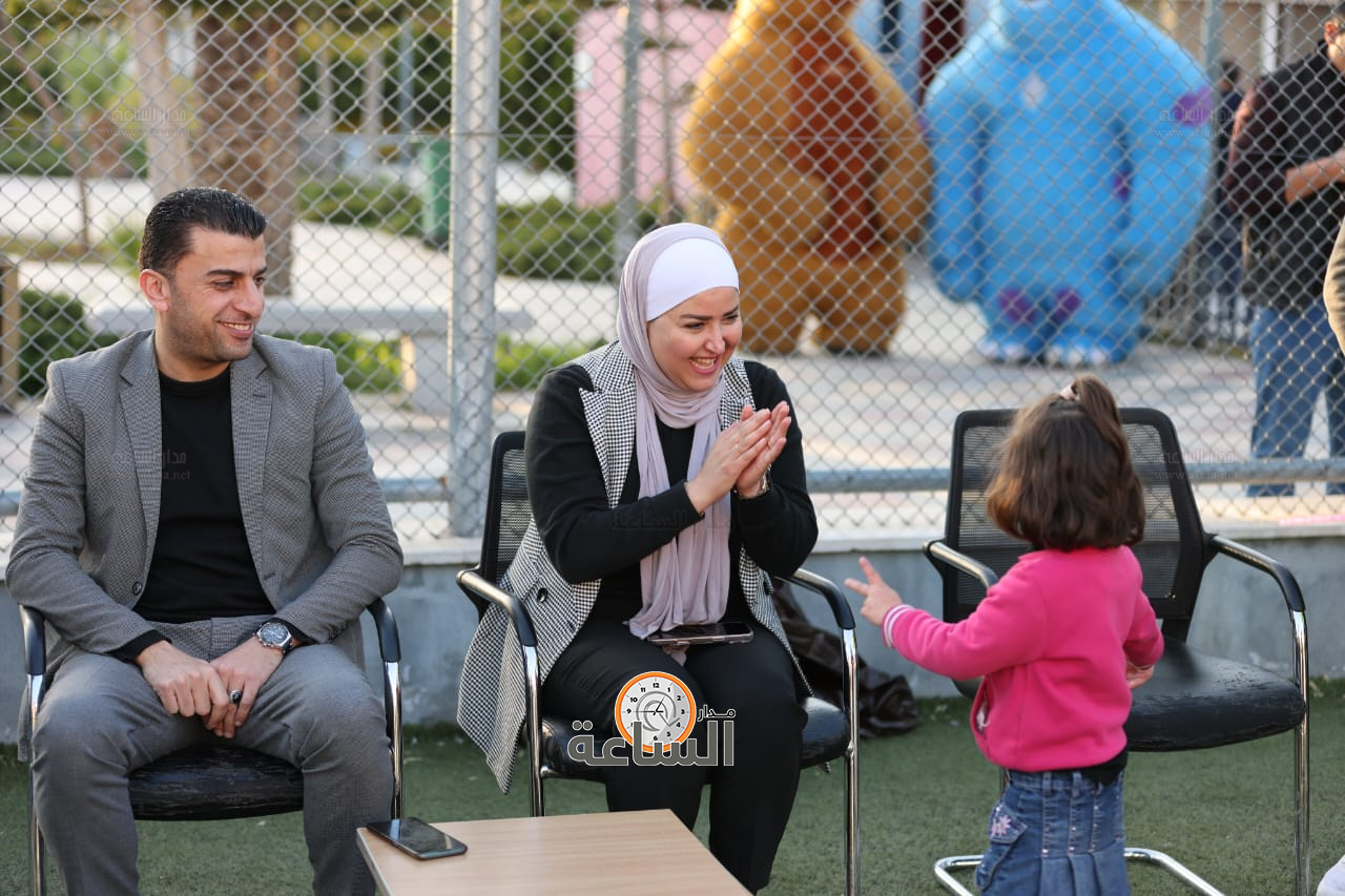 Madar Al-Saa Images 0.23927399304203822