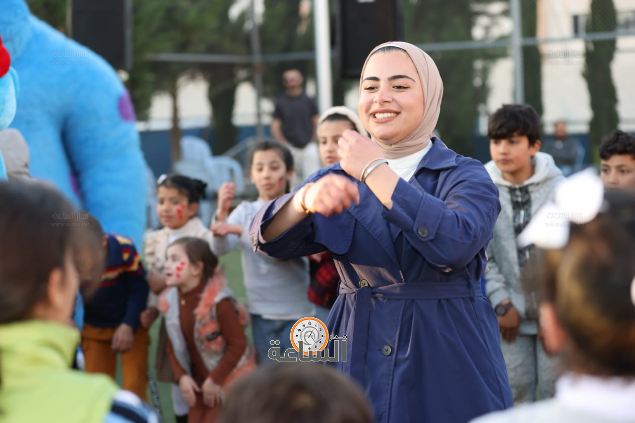 Madar Al-Saa Images 0.5767749442415109