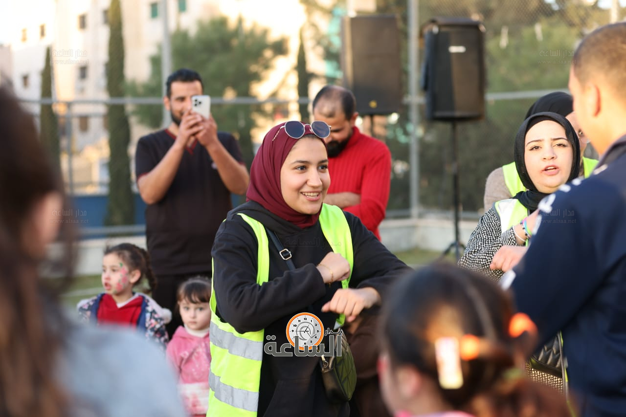 Madar Al-Saa Images 0.2555410108988154