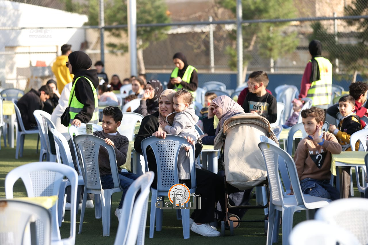 Madar Al-Saa Images 0.4387613913879851