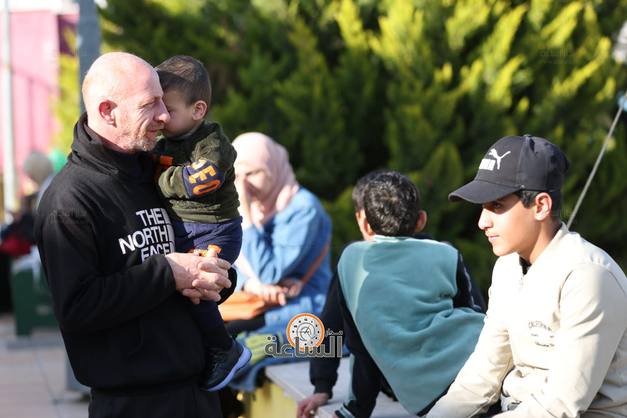 Madar Al-Saa Images 0.5615739370319097