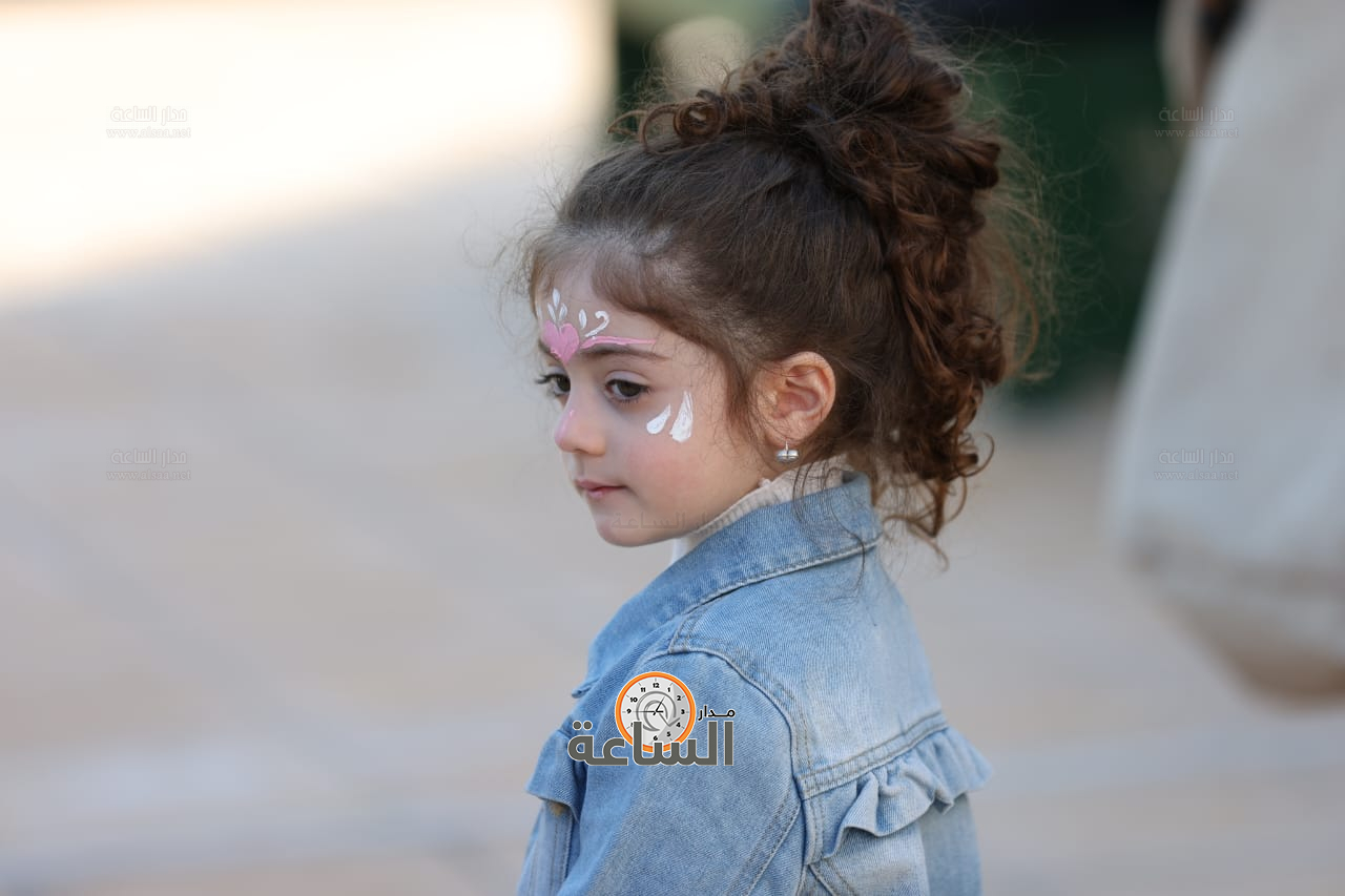 Madar Al-Saa Images 0.43324717899357323