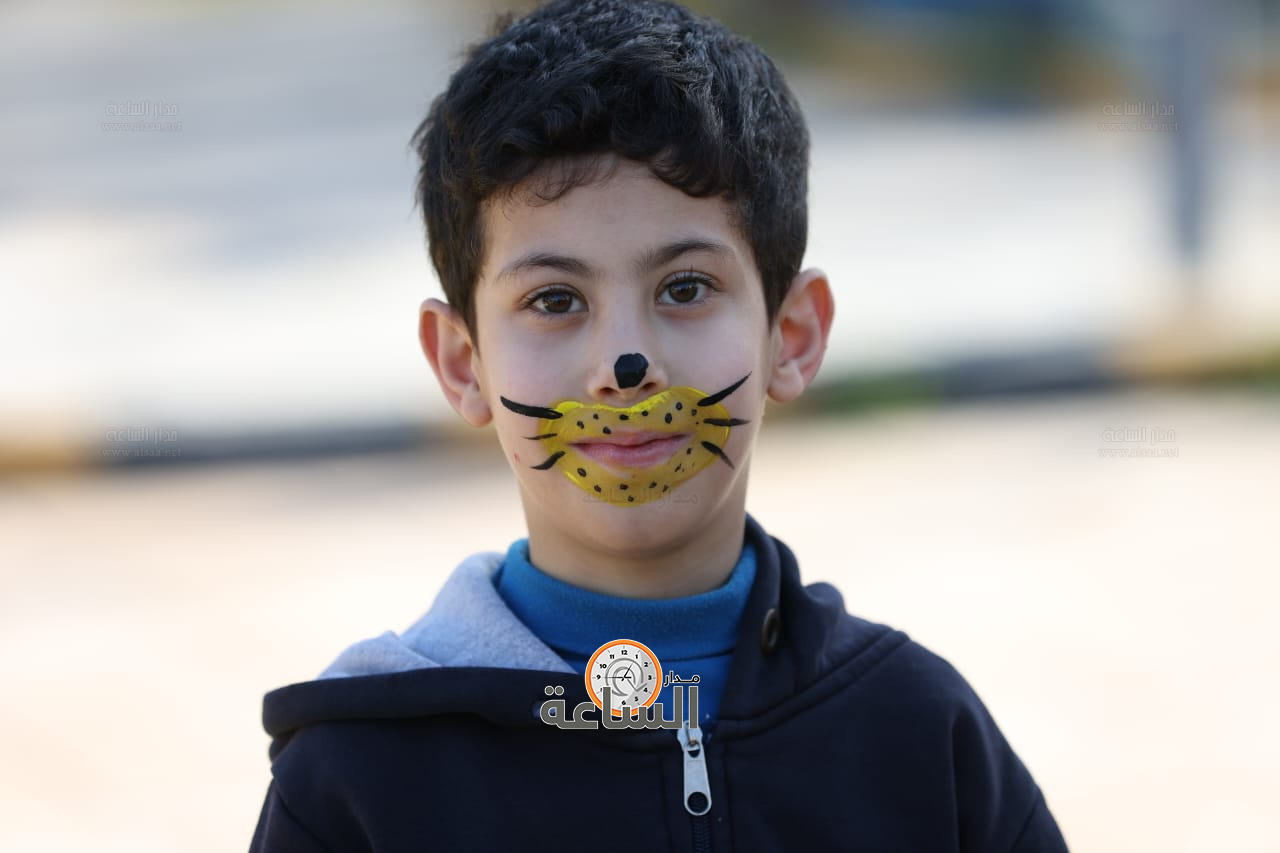 Madar Al-Saa Images 0.43435571565191844