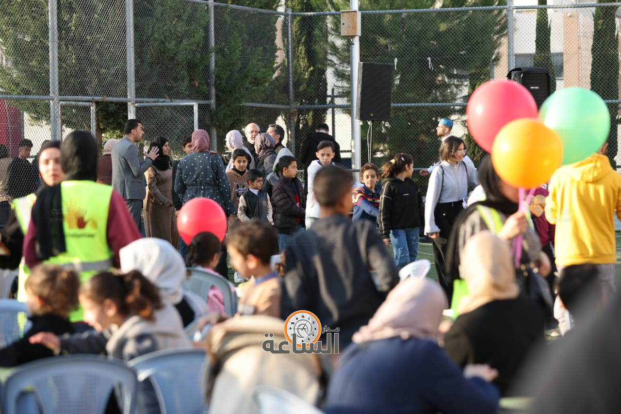 Madar Al-Saa Images 0.2657379206615589