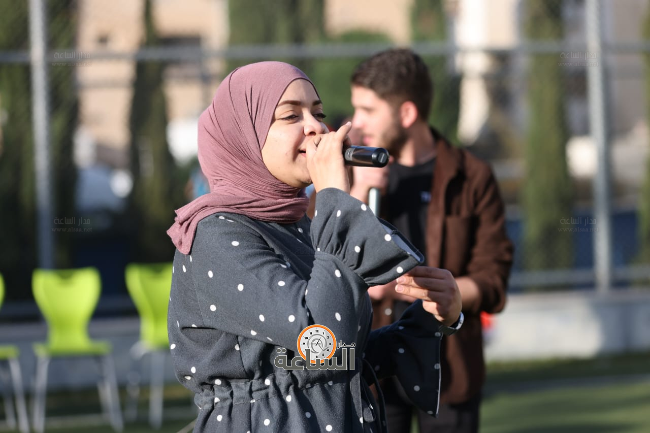 Madar Al-Saa Images 0.7022398465633781