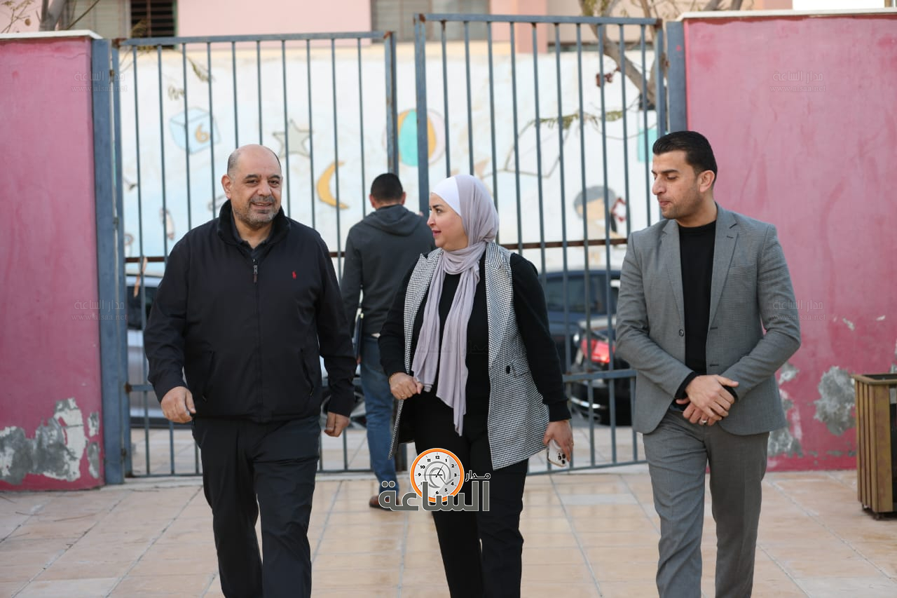 Madar Al-Saa Images 0.7496471553784456