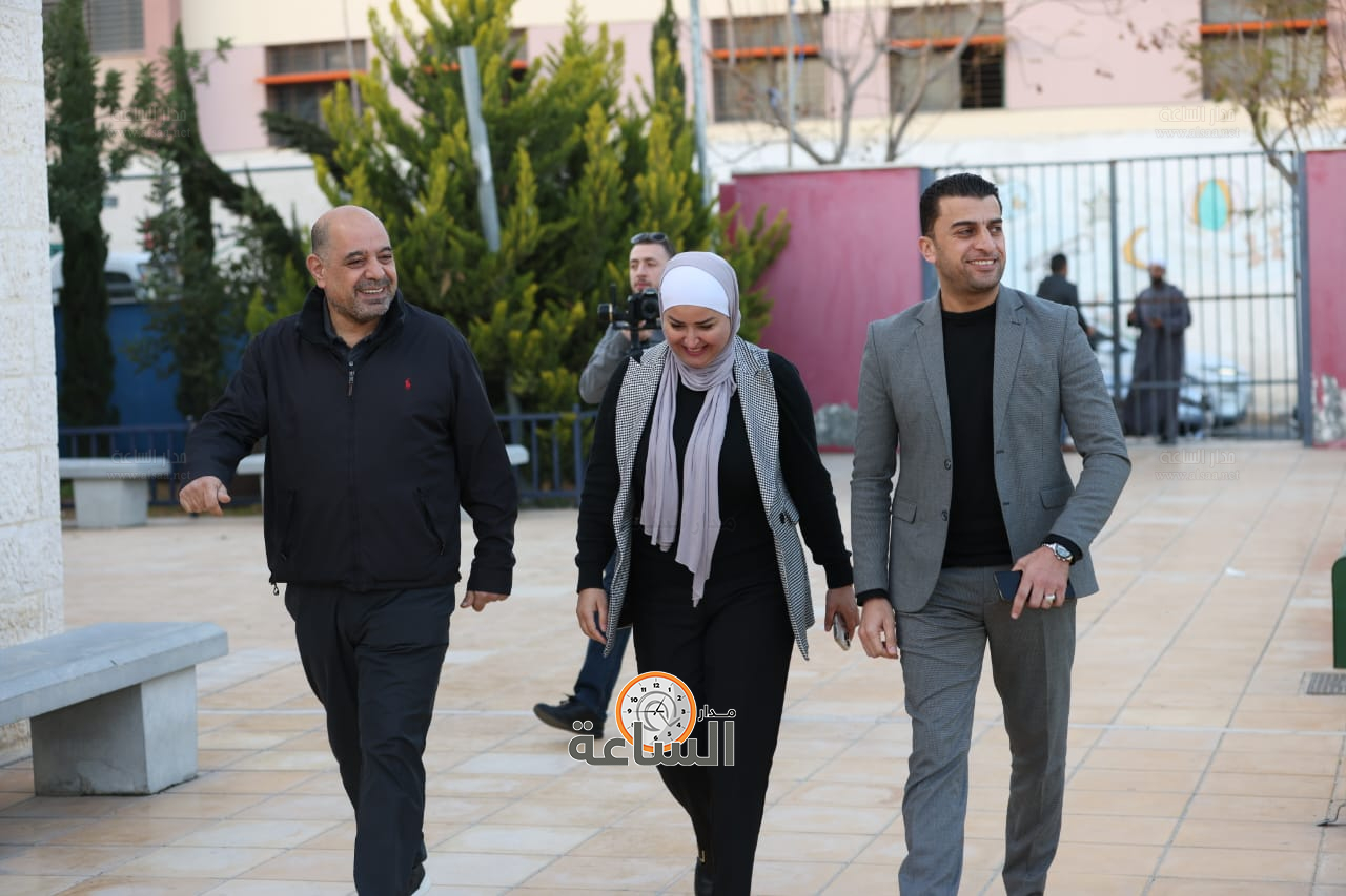 Madar Al-Saa Images 0.691146770085812