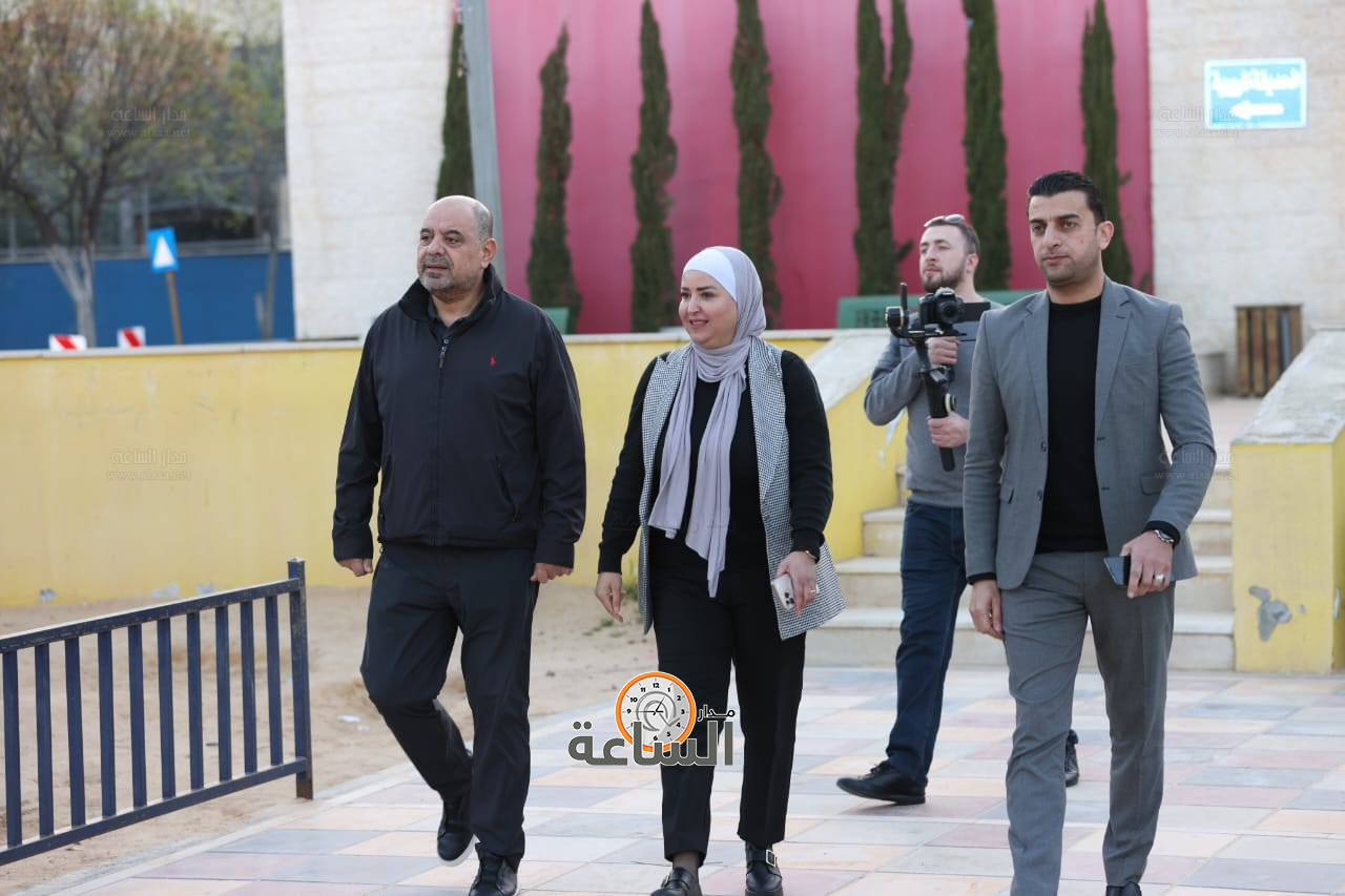 Madar Al-Saa Images 0.7844379353286177