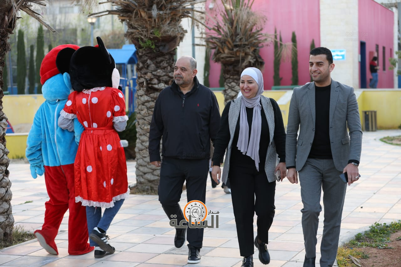 Madar Al-Saa Images 0.8996630483562544