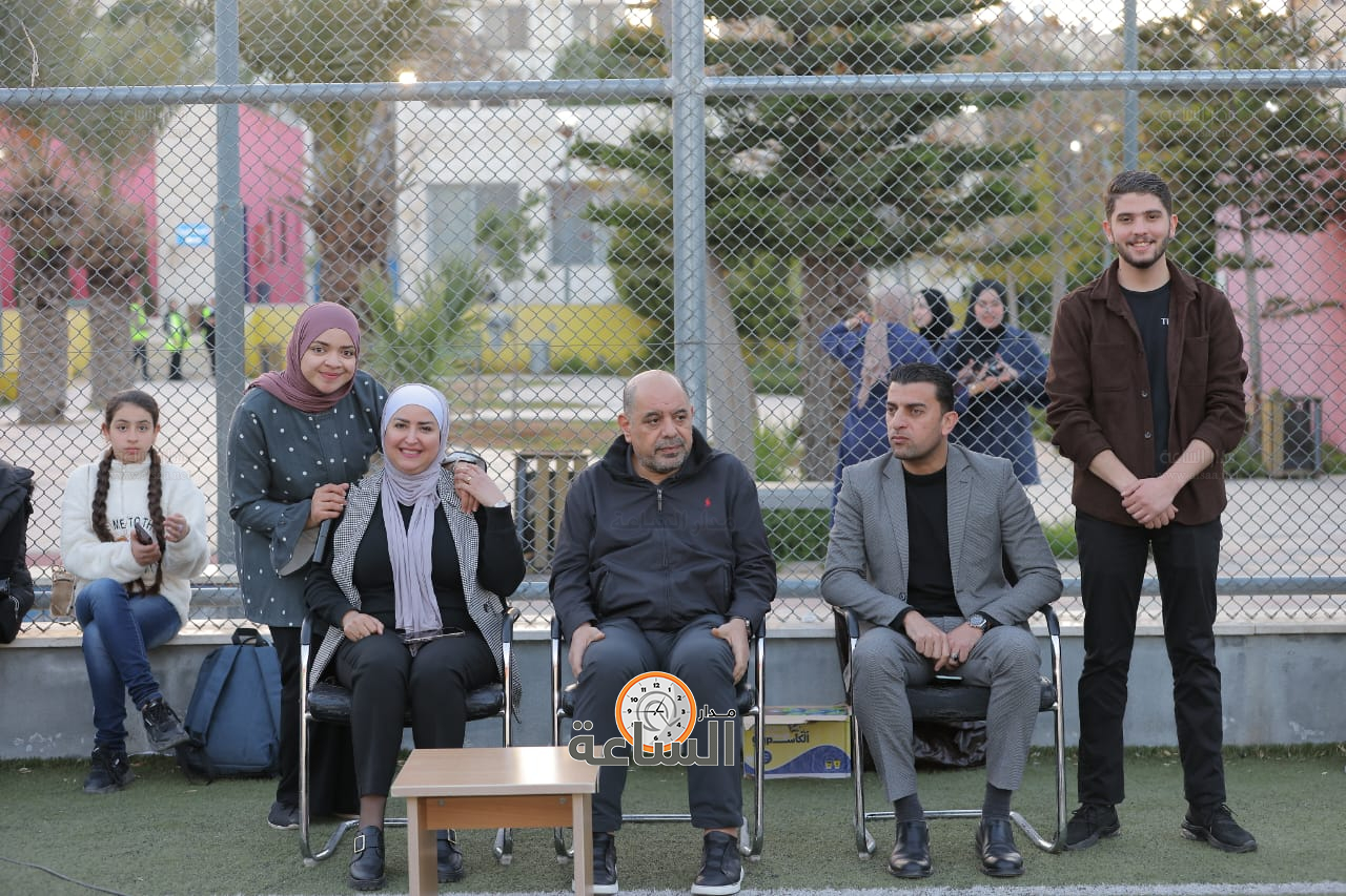 Madar Al-Saa Images 0.6367324865535648