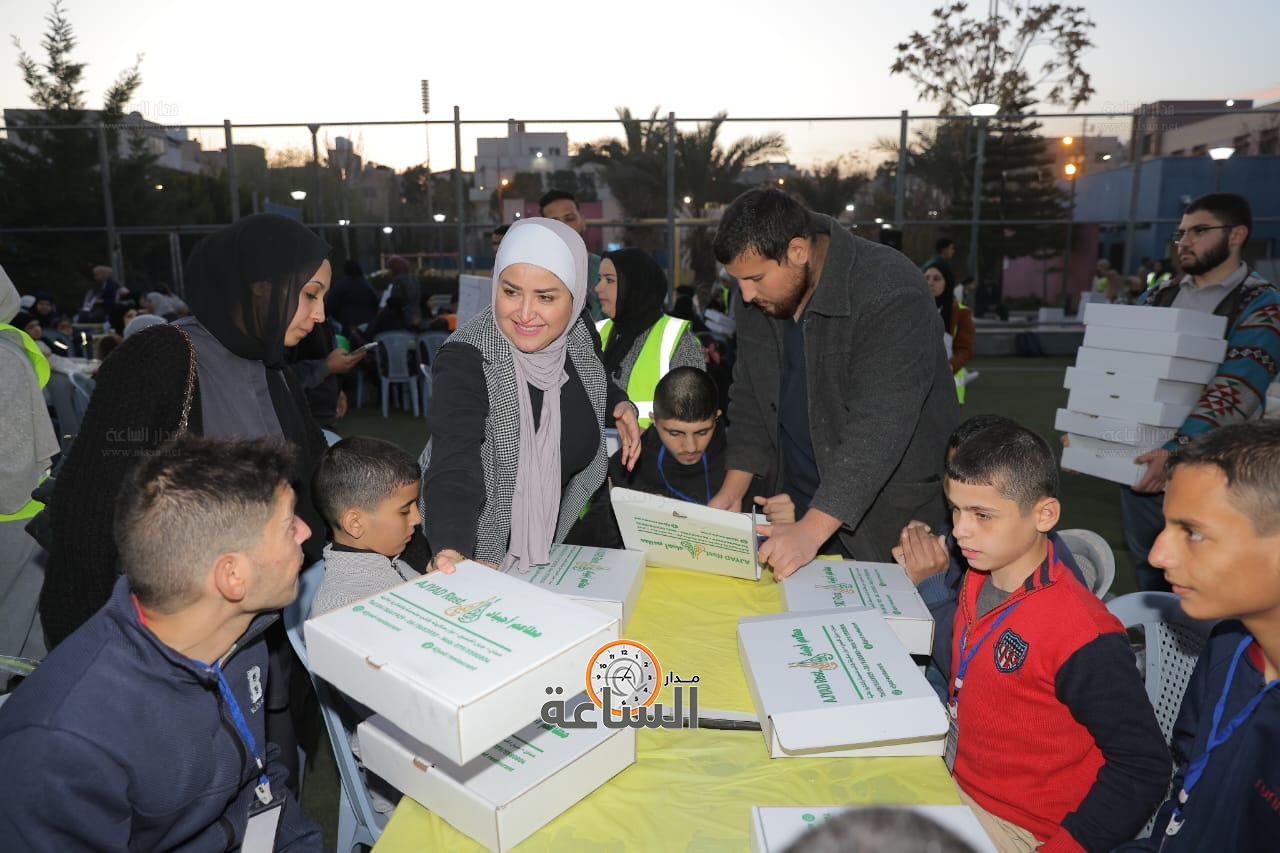 Madar Al-Saa Images 0.2403207652987227