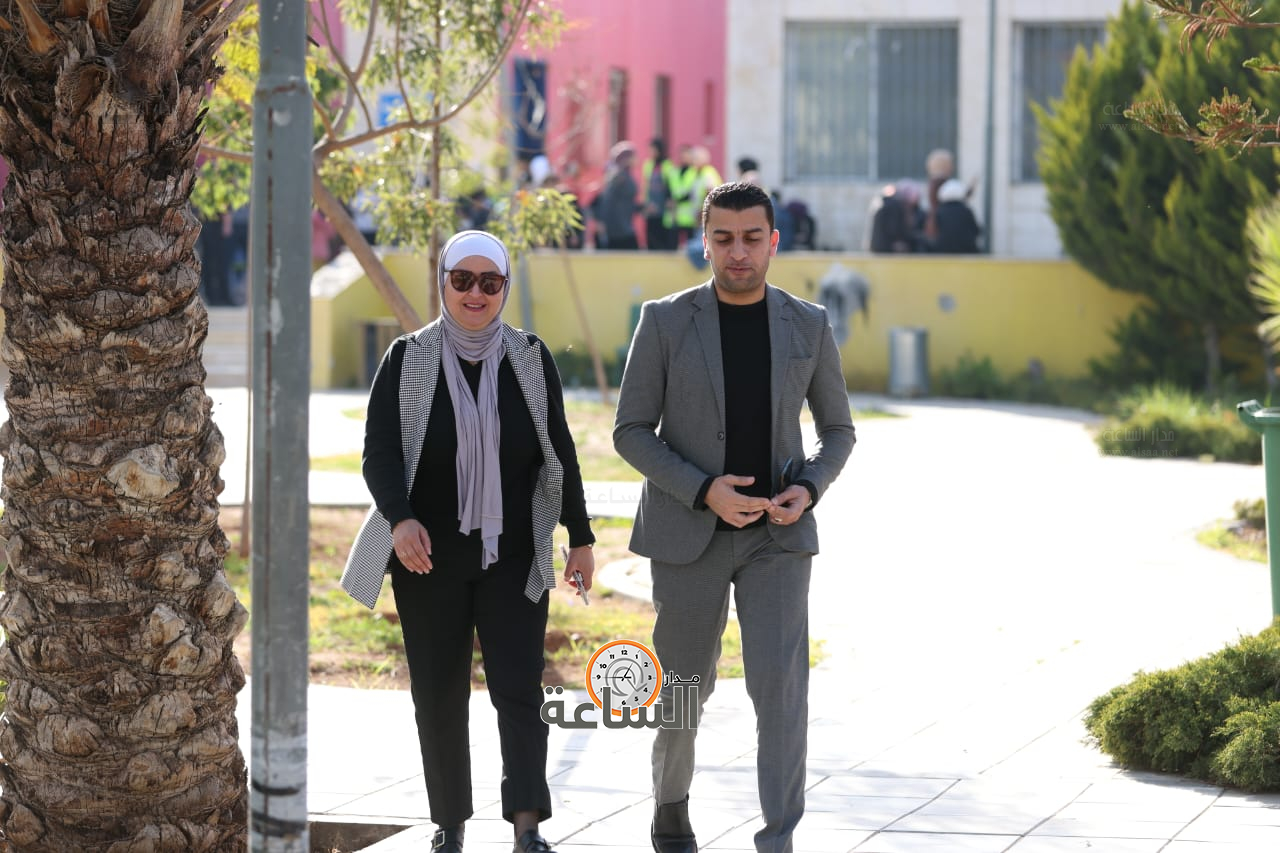 Madar Al-Saa Images 0.056590995138598776