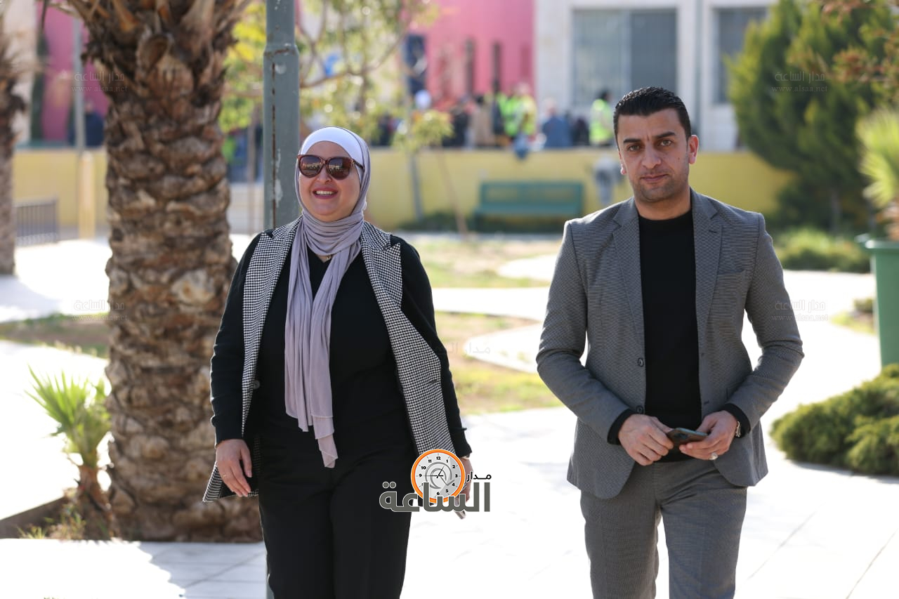 Madar Al-Saa Images 0.1643689586630963