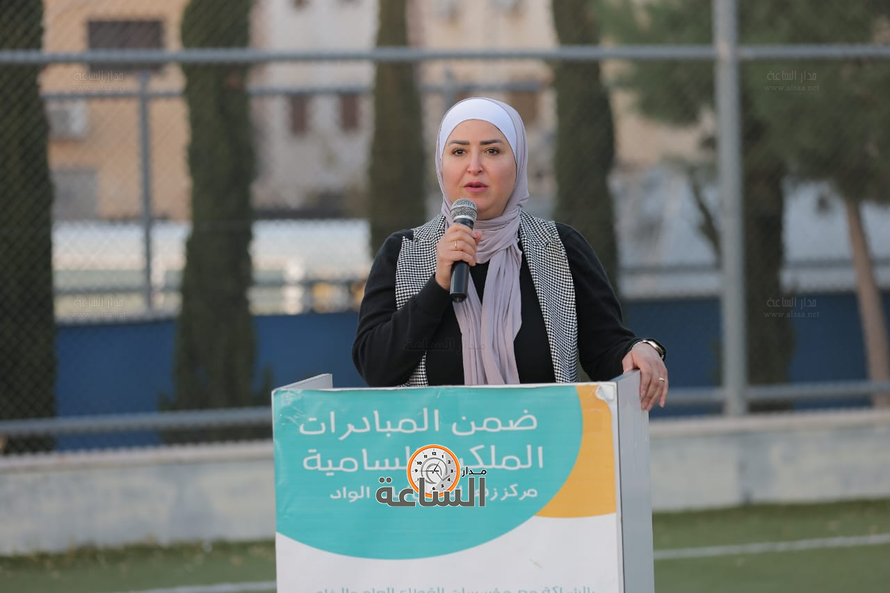 Madar Al-Saa Images 0.8384867654402046