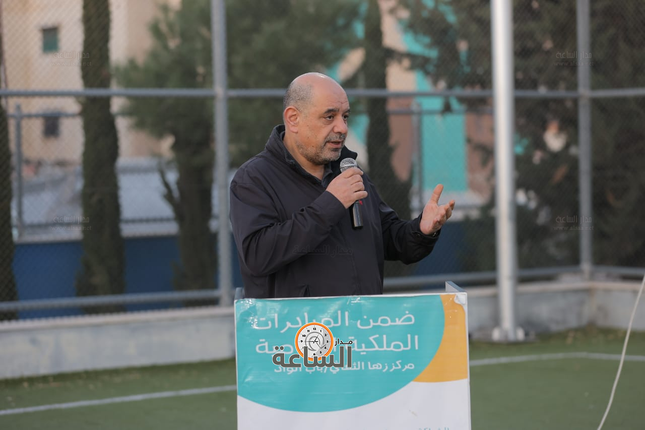 Madar Al-Saa Images 0.4835228451326885