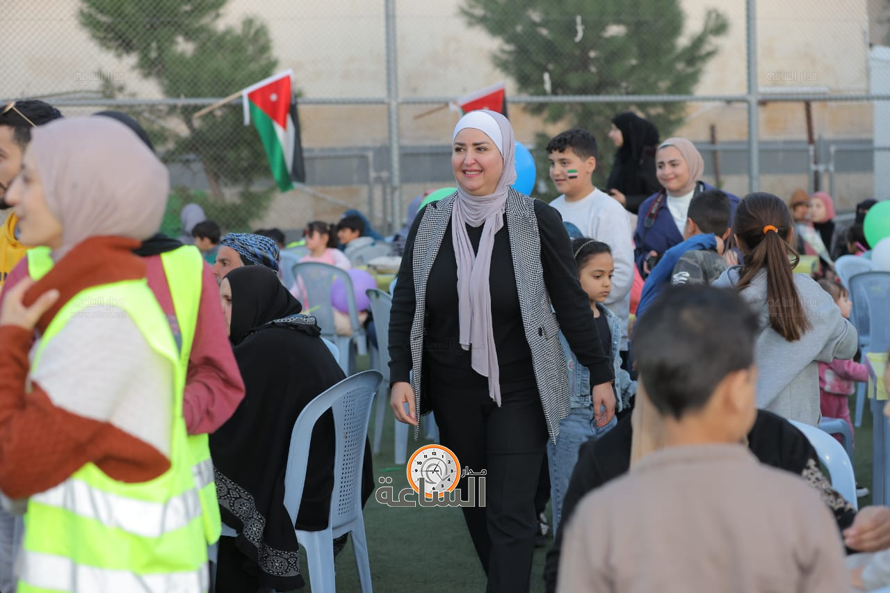 Madar Al-Saa Images 0.18532042840030916