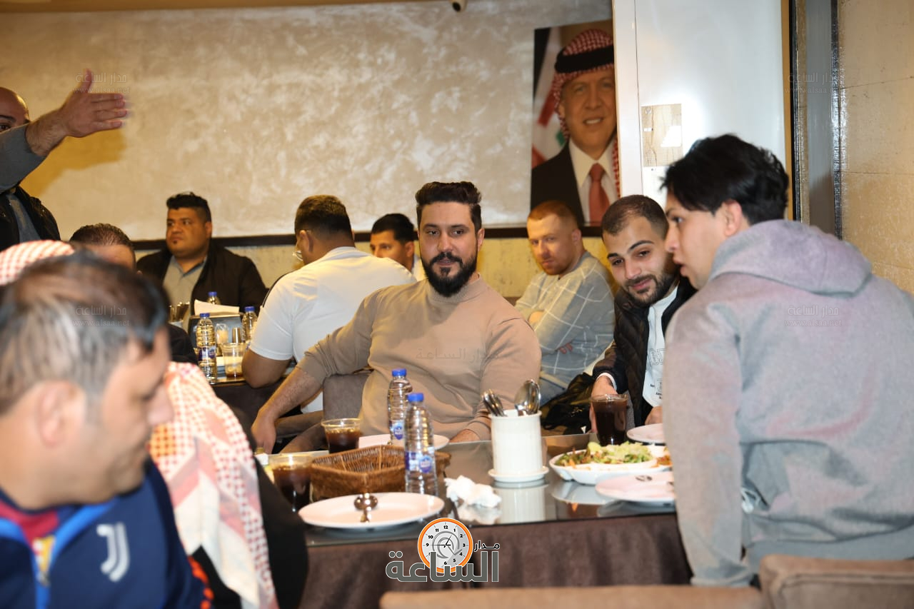 Madar Al-Saa Images 0.01629032772142036