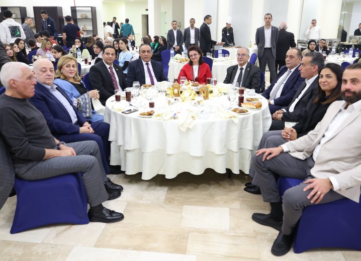 Madar Al-Saa Images 0.9537487388066173