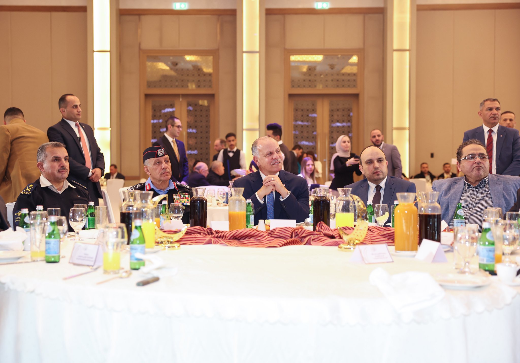 Madar Al-Saa Images 0.3640352315977866