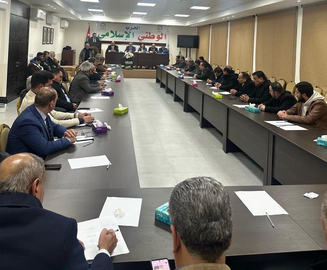 Madar Al-Saa Images 0.43428703172027827