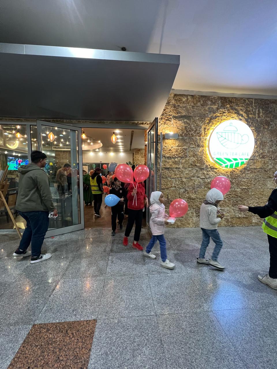 Madar Al-Saa Images 0.252594067282329