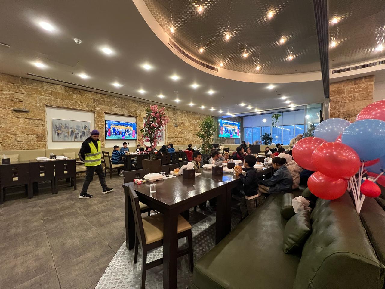 Madar Al-Saa Images 0.38739655954857555