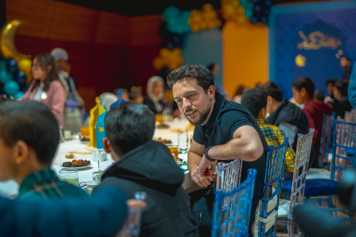 Madar Al-Saa Images 0.49597258417271006