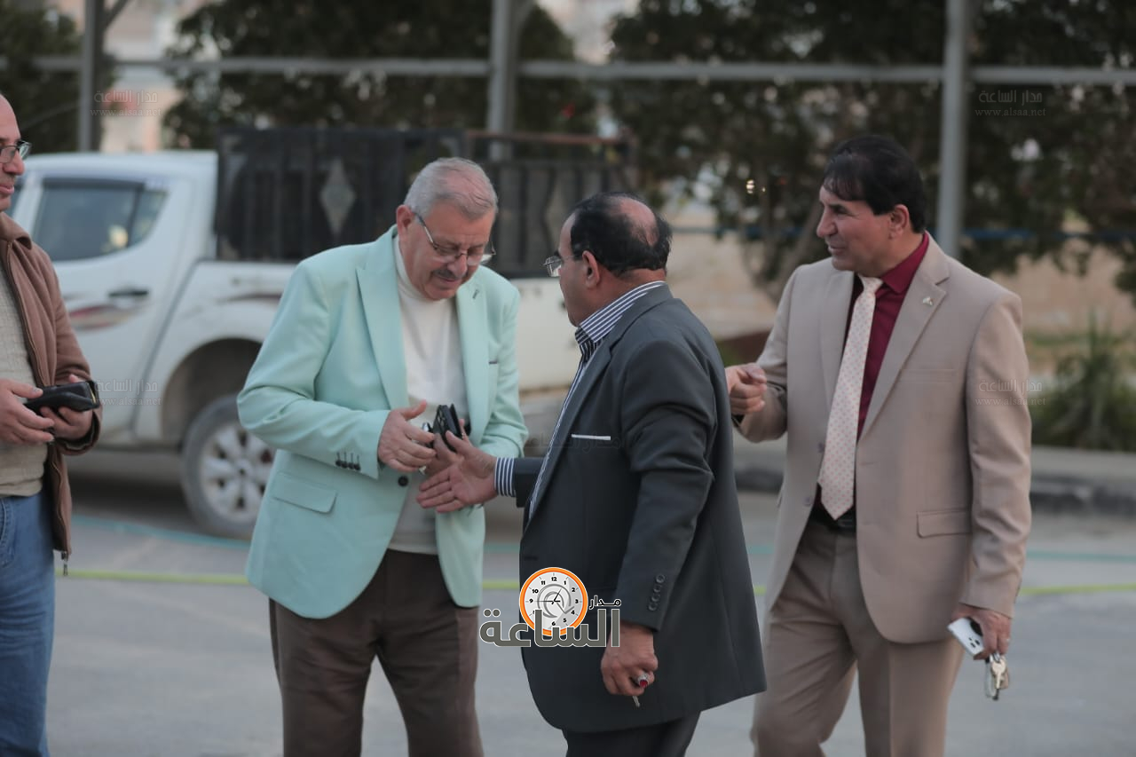 Madar Al-Saa Images 0.8140227113969736