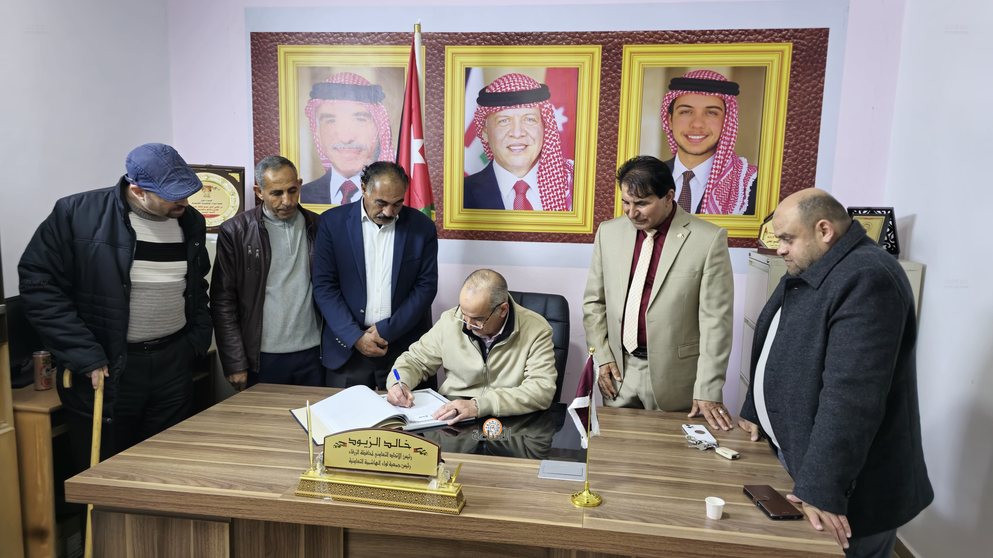 Madar Al-Saa Images 0.6415064245192694