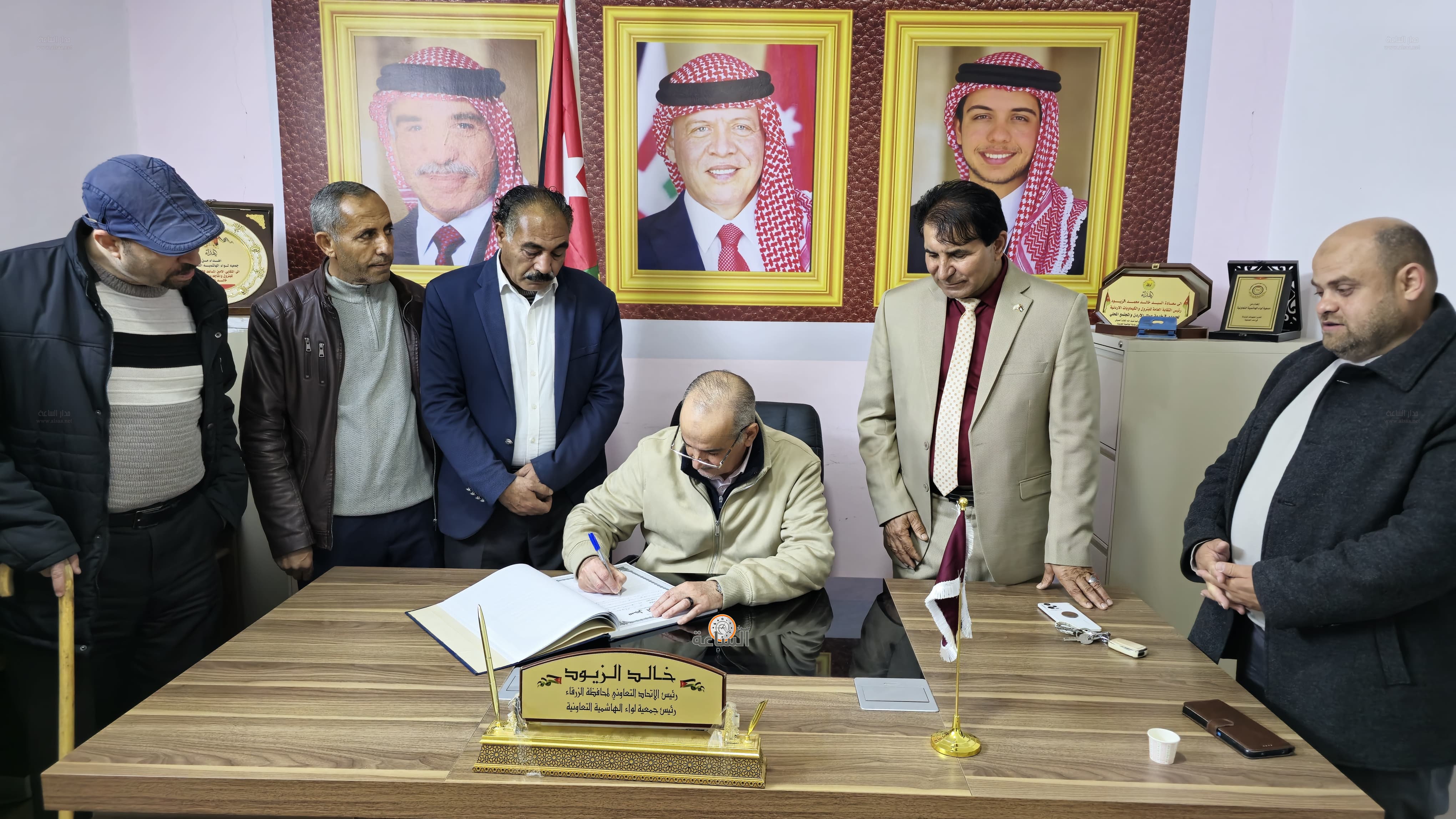 Madar Al-Saa Images 0.7815823836651465